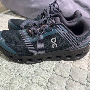 New On Running Cloudgo Shoes Men's Size 10 Black Storm Magnet